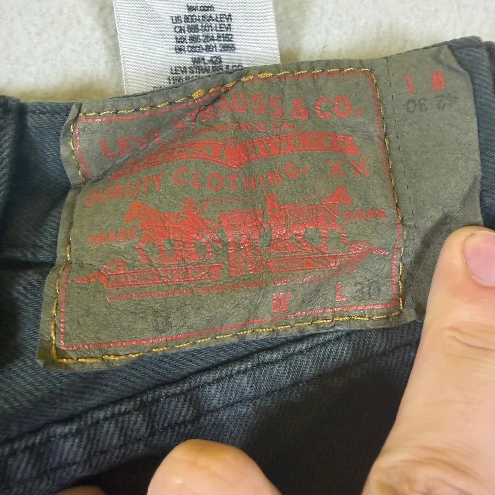 Levis 501 Original Fit Mens Charcoal Gray Straight Leg Button Fly Pants 42x30